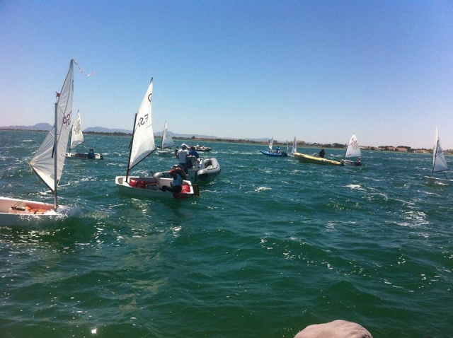  Preparando-se para continuar com a regata 